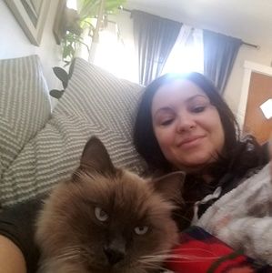 Meet your Posher, Devin